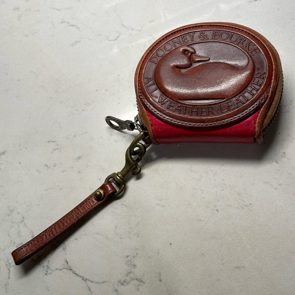 Vintage Dooney and Bourke coin purse